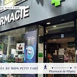 The Vendome - Elegant & Business- By Mon Petit Fare